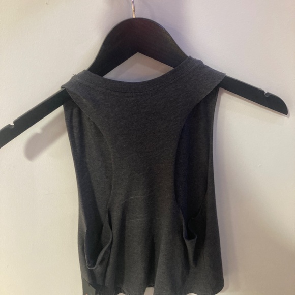 Women’s dark gray crop tank- size small - Picture 2 of 3